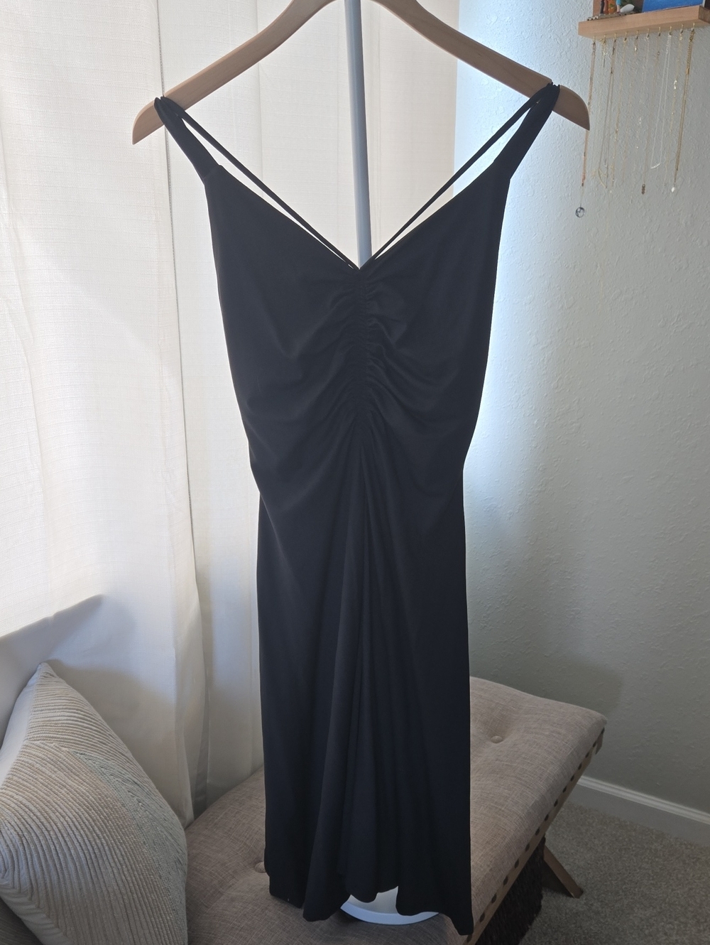 Black Ruched V-Neck Midi Dress